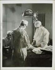 1942 Press Photo Operation underway at Shasta Dam's surgery room, California picture