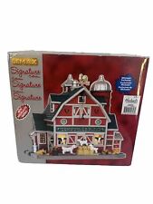 Lemax Signature Collection Sunnyvale Farm Lighted Christmas Village 45746 2014 picture