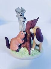 VINTAGE  DISNEY’S MAGIC MEMORIES “LADY AND THE TRAMP” PORCELAIN FIGURINE w/BOX picture