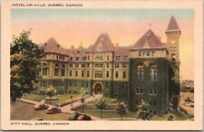 Vintage 1940s QUEBEC CITY Canada Postcard CITY HALL Building / Street Scene picture