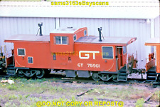 OS GRAND TRUNK WESTERN RR CABOOSE 75961 ROOF DETAILS ISLAND POND VT 1980 picture
