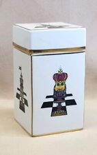 Entrancing 1960s Carlton Ware Box - Surrealist Chessmen w gilded edges 4.5
