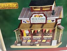 Lemax Holiday Village 2016 MUIR FARMS NUTS & FRIED FRUITS Lighted Building NEW picture