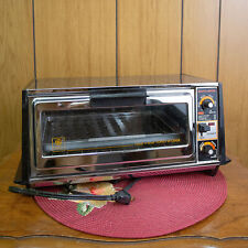 GE Toaster Oven Vtg Toast N' Broil Toast-R-Oven A13T26 Chrome Woodgrain w Trays picture