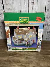 1993 Country Memories Limited Edition  Christmas Lighted House KMart picture