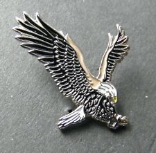AMERICAN BALD EAGLE FLYING LAPEL PIN BADGE 1 INCH picture