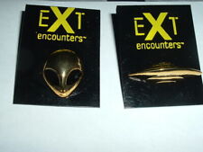 ALIEN - EXTRATERRESTRIAL ENCOUNTERS - EXT - ALIEN -UFO - 2 PIECE PIN SET picture