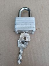 Masterlock 22 280 With 2 Keys picture