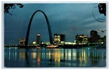 Gateway Arch Jefferson National Memorial St. Louis MO Vintage Postcard 1980 picture