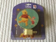 Disney  WINNIE the POO & PIGLET   Wall Receptacle Plug-in  NIGHT LIGHT   NEW picture