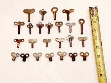 Old vintage wind up keys 24 keys clock windup keys misc types  picture