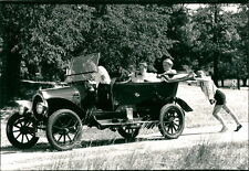 Cars : Old Cars - Vintage Photograph 2536195 picture