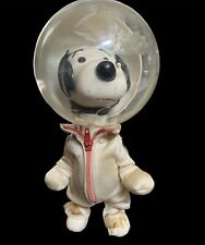 Vintage *1966* (not 1969) Snoopy Astronaut Space Suit - Peanuts Gang Figure picture