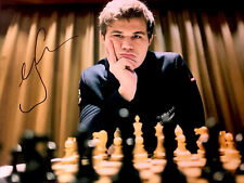 Magnus Carlsen CHESS MASTER Signed Autographed Photo California COA picture
