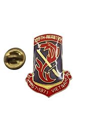 Vintage 198th Infantry 1967-1971 Vietnam Pin (Army, Brigade) metal  picture