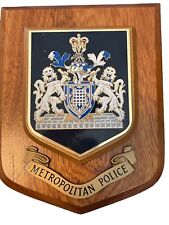 Metropolitan Police Wood And Enamel Plaque Metropolitan Marketing UK picture