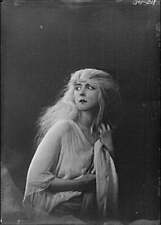 St Denis,Ruth,dancers,performances,portrait photographers,women,j,A Genthe,1919 picture