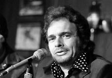Merle Haggard 1970's sitting in front of microphone during press interview 8x10 picture