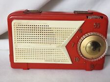 CLASSIC TOM THUMB Transistor Portable Radio TT-600 Untested B90 picture