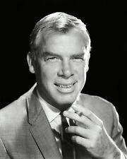 ACTOR LEE MARVIN - 8X10 PUBLICITY PHOTO (FB-994) picture