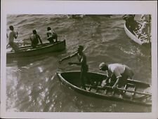 GA60 Original Photo BLACK BOAT WORKERS Rowboats Men at Sea Preparing Watercraft picture
