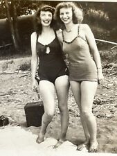 L7 Photograph Two Beautiful Women  One Piece Bathing Suits Beach Sexy Cute 1950s picture
