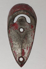 VINTAGE & RARE 1930'S DOUBLE DOT TEAR DROP BOTTLE OPENER BY VAUGHN MFG.  picture