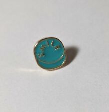 Smile Antidepressant Overdose lapel pill pin collectible picture