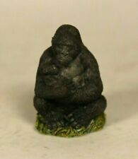 Country Artists Gorilla w Baby Miniature Figurine 04216 picture
