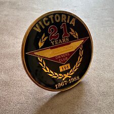 VINTAGE 1967-1988 VICTORIA 21 YEARS AUSTIN HEALEY OWNERS CLUB CAR BADGE NO.111 picture