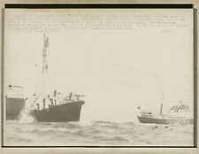 Greenpeace vessel 'Rainbow Warrior' blocks Span... - Vintage Photograph 1424004 picture