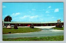 Geneseo IL, Oakwood Motel, Red Volkswagen Beetle, Chrome Illinois PostcardÂ Â  picture