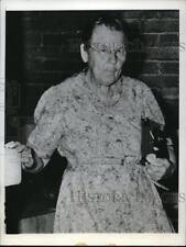 1946 Media Photo Fairfield Ill Mrs Millie Winter questioned i poisonings picture