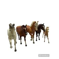 Breyer molding co USA  horses lot of 5 picture