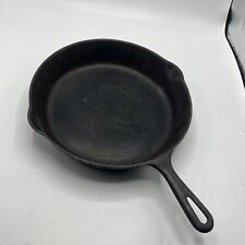 Griswold Cast Iron Skillet #9 Small Block Logo, 11-1/4 Inch Skillet  Vintage picture
