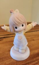 Precious Moments 4001668 I LOVE YOU THIS MUCH Figurine Girl Bisque Porcelain picture