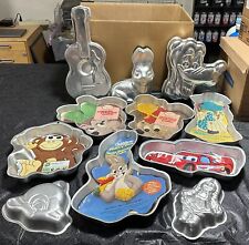 Wilton Cake Pans - Bugs Bunny, Holly Hobby, Disney Friends, Guitar, Doll, Monkey picture