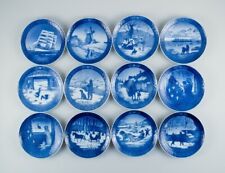 12 Royal Copenhagen Christmas plates from the 1960s / 70s / 80s. picture