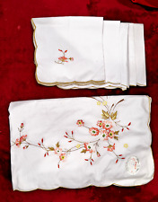 Vtg 1980’s Shanghai Chinese Hand Embroidered Flowers Tablecloth +Napkins 83