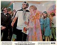 James Booth + Shirley MacLaine in The Bliss of Mrs. Blossom (1968) Photo K 478 picture