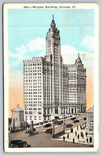 Postcard Chicago The Wrigley Building ILL IL Illinois picture