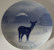 1923 B&G Royal Copenhagen Christmas Plate “The Royal Hunting Castle” Estate Sale picture