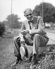 Photograph of Automobile Inventor Henry Ford   8x10 picture
