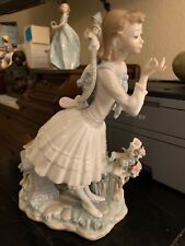 Lladro Equisite Scent 1313 Victorian School Girl / Bench Secondary Price $745 picture