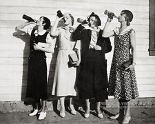 Vintage 1925 Photo 4 Girls Drinking Beer - Prohibition Era Roaring 20s Flappers picture