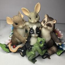 Charming Tales Friends Are The Family We Choose 89/187 Handicrafted Figurine  picture