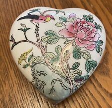 Toyo Bird Song Porcelains Hand Painted HEART COVERED TRINKET / JEWELRY BOX 1988 picture
