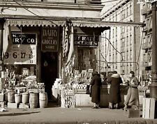 1936 Bathgate Avenue GROCERY STORE Bronx New York PHOTO  (189-k) picture
