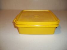Vintage Tupperware Square Away Sandwich Keeper #1362 Harvest Yellow Nice L@@K picture