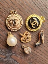 Chanel Lot Vintage Buttons and Zipper Pulls Charms picture